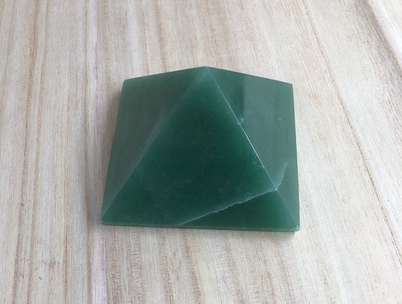 Pirámide Cuarzo Verde Aventurina 6 cm aprox